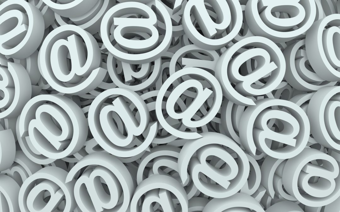 ¿Qué es el Email Blast y qué funcionalidades tiene?
